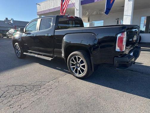 Onyx Black 2019 GMC Canyon Denali