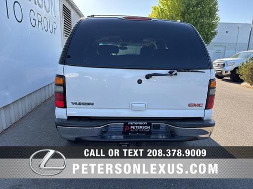 2004 GMC Yukon SLT