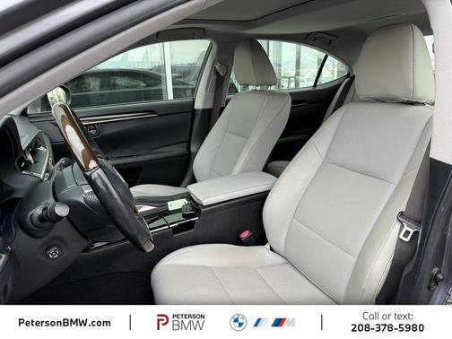 2016 Lexus ES 300h Base