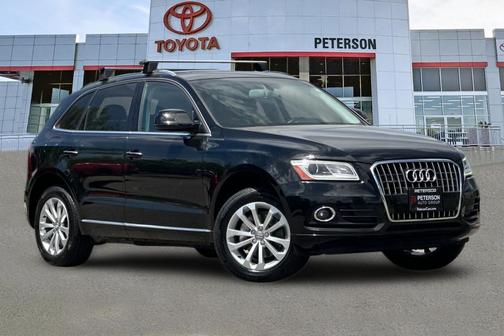 Brilliant Black 2016 Audi Q5 2.0T Premium
