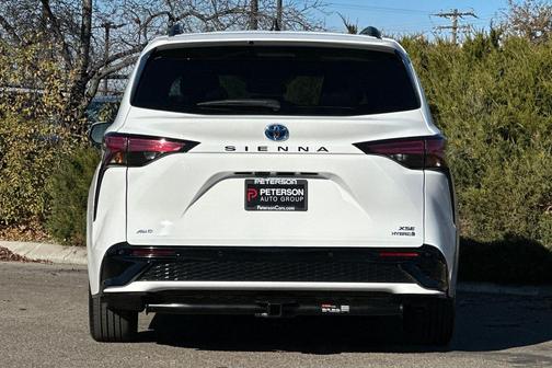2024 Toyota Sienna XSE 7 Passenger