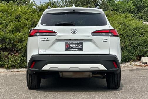 2023 Toyota Corolla Cross XLE