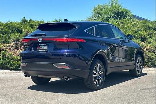 2023 Toyota Venza LE