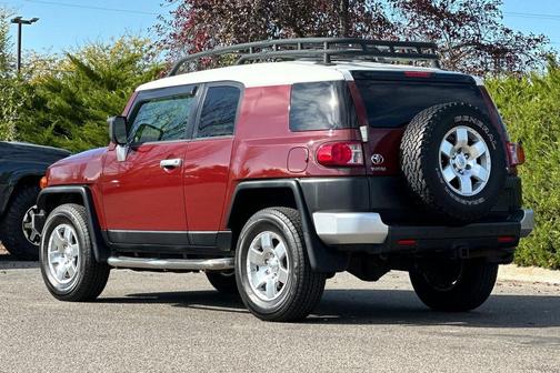 2008 Toyota FJ Cruiser Base