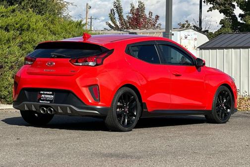 2019 Hyundai Veloster Base