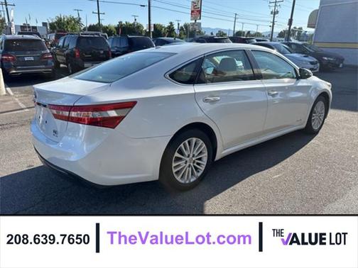2014 Toyota Avalon Hybrid XLE Premium