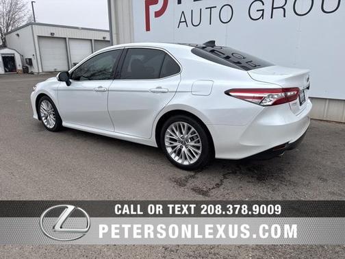 2018 Toyota Camry XLE