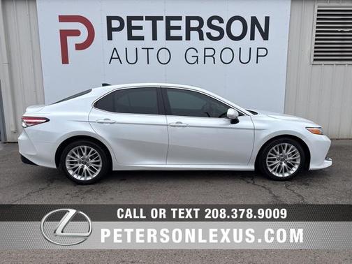 2018 Toyota Camry XLE