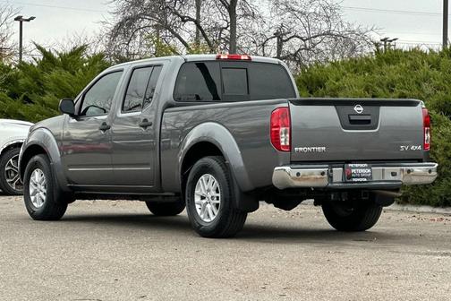 2021 Nissan Frontier SV