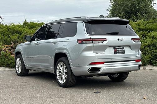 2021 Jeep Grand Cherokee L Summit