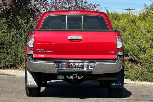 2015 Toyota Tacoma Base