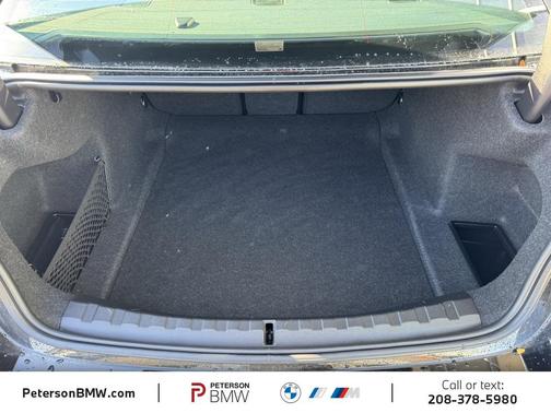 2025 BMW 330 i xDrive