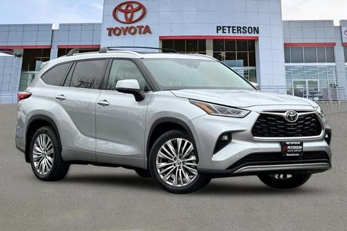 2023 Toyota Highlander Platinum
