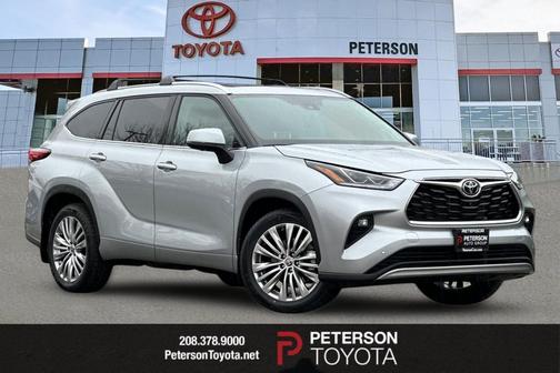 2023 Toyota Highlander Platinum