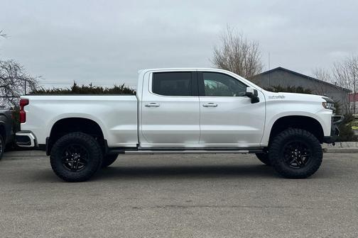 2019 Chevrolet Silverado 1500 High Country