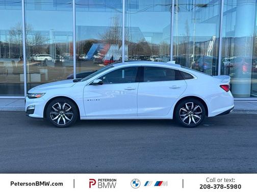 2022 Chevrolet Malibu FWD RS