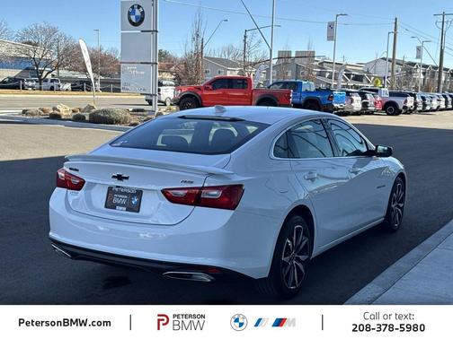 2022 Chevrolet Malibu FWD RS