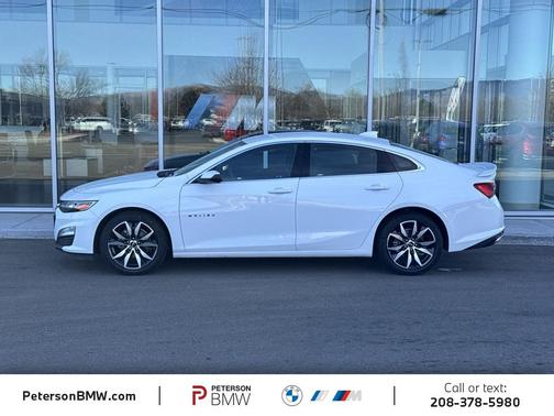 2022 Chevrolet Malibu FWD RS