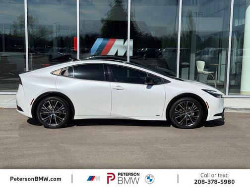 Wind Chill Pearl 2024 Toyota Prius XLE