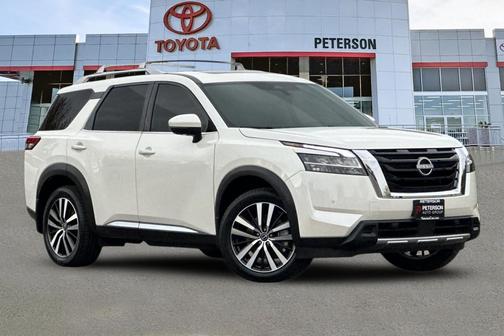 2024 Nissan Pathfinder Platinum 4WD
