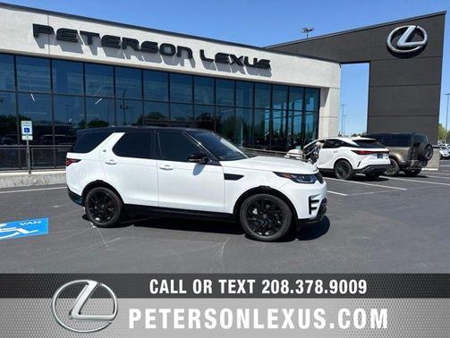 Fuji White 2020 Land Rover Discovery Landmark Edition