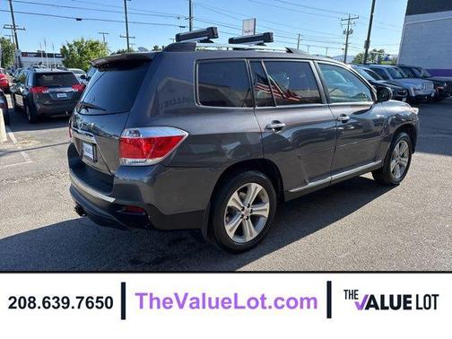 Magnetic Gray Metallic 2012 Toyota Highlander Limited