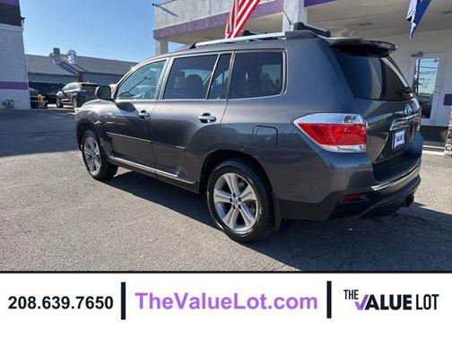 Magnetic Gray Metallic 2012 Toyota Highlander Limited