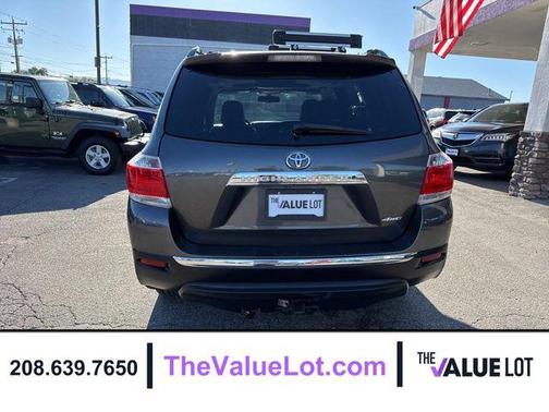 Magnetic Gray Metallic 2012 Toyota Highlander Limited