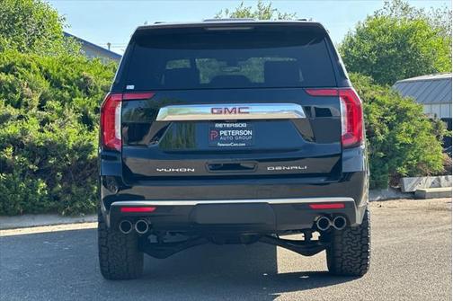2021 GMC Yukon XL Denali