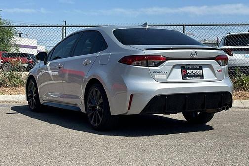 Classic Silver Metallic 2024 Toyota Corolla XSE