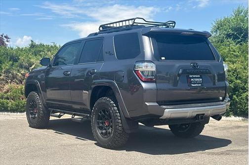 2022 Toyota 4Runner TRD Off Road Premium