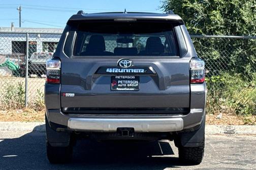 Magnetic Gray Metallic 2019 Toyota 4Runner TRD Off Road Premium