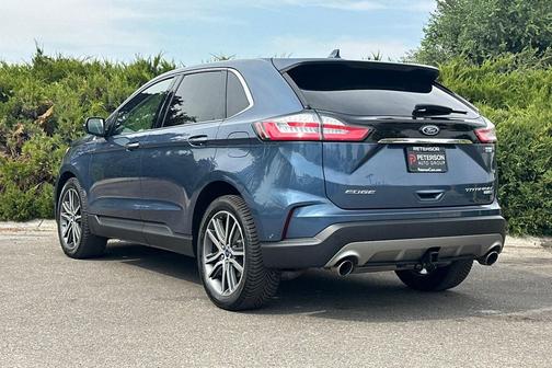 2019 Ford Edge Titanium