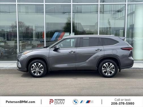 2024 Toyota Highlander XLE