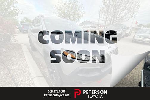 Billet Silver Metallic Clearcoat 2018 Jeep Cherokee Trailhawk