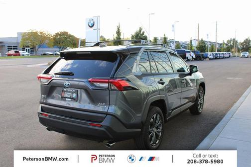 2023 Toyota RAV4 Hybrid XLE Premium
