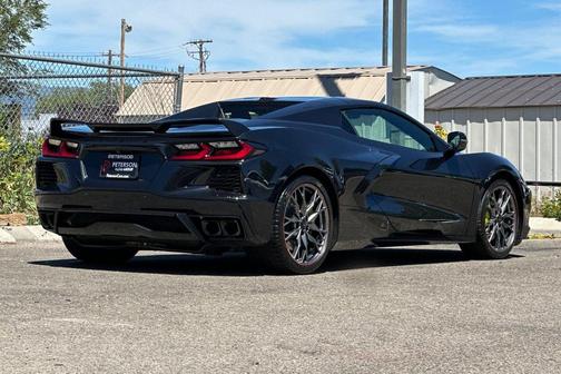 Black Granite Metallic 2024 Chevrolet Corvette Stingray w/2LT