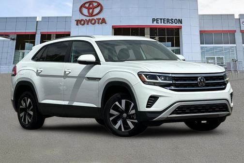 Pure White 2022 Volkswagen Atlas Cross Sport 2.0T SE