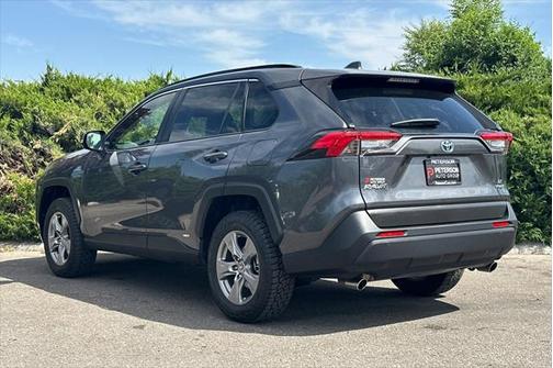 2023 Toyota RAV4 Hybrid LE