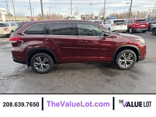 2017 Toyota Highlander LE