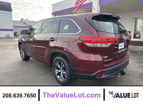 2017 Toyota Highlander LE