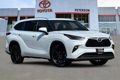 Wind Chill Pearl 2023 Toyota Highlander XLE