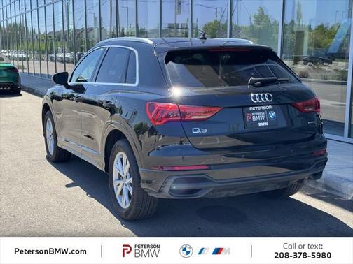 2024 Audi Q3 Premium 45 TFSI S line quattro Tiptronic