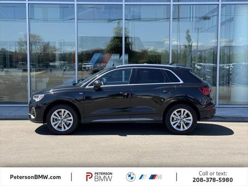 2024 Audi Q3 Premium 45 TFSI S line quattro Tiptronic
