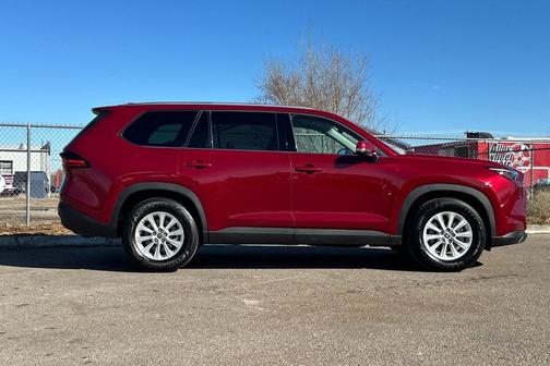 2025 Toyota Grand Highlander XLE