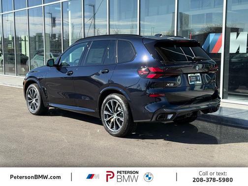 Carbon Black Metallic 2026 BMW X5 xDrive40i