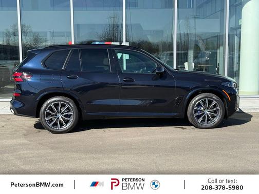 Carbon Black Metallic 2026 BMW X5 xDrive40i