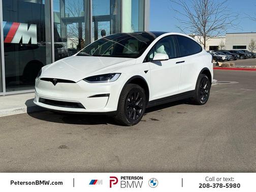 Pearl White Multi-Coat 2024 Tesla Model X Long Range