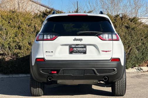 2022 Jeep Cherokee Trailhawk