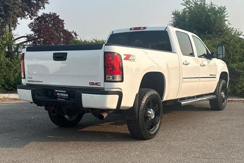 2013 GMC Sierra 2500 Denali